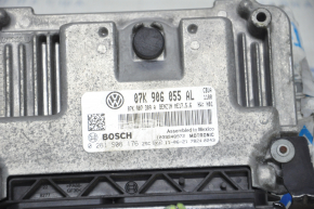 Blocul ECU al calculatorului motorului VW Passat b7 12-15 SUA 2.5