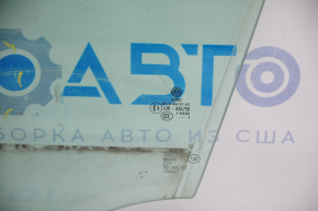 Стекло двери передней левой VW Passat b8 16-19 USA царапины