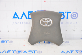 Capacul volanului Toyota Camry v40 gri, zgârieturi pe emblema.