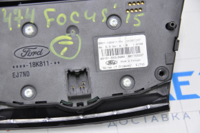 Panoul de control al monitorului și navigației Ford Focus mk3 11-18 SONY s-a dezlipit folia de acoperire