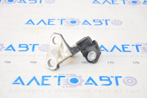 Петля двери нижняя передняя правая Lexus GS300 GS350 GS430 GS450h 06-11