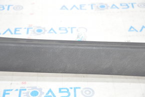 Накладка порога передняя правая Subaru Forester 14-18 SJ черн, потерта
