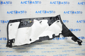 Capacul arcului drept Subaru Forester 14-18 SJ negru, zgâriat, uzat