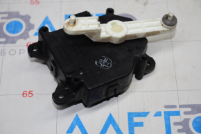 Actuator motor pentru ventilatorul de încălzire Toyota Prius 2004-2009.