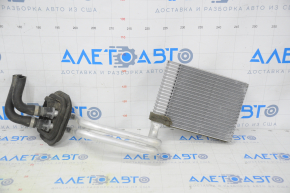 Radiatorul încălzitorului pentru încălzirea Ford Transit Connect MK2 13-