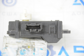 Actuator motor pentru ventilatorul de încălzire Mazda3 03-08.