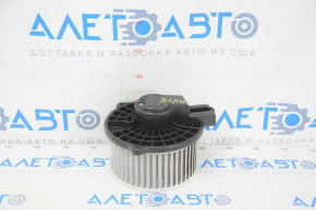 Motorul ventilatorului de încălzire Mazda 3 14-18 BM