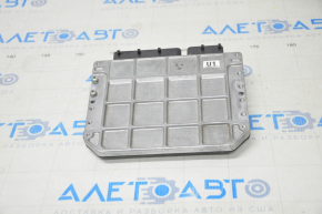 Блок ECU компьютер двигателя Toyota Prius 30 10-15