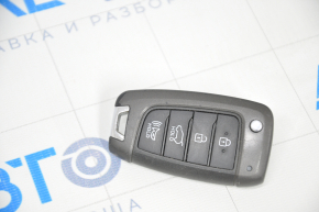 Ключ Hyundai Santa Fe 19-20 4 кнопки полезла краска, потертости