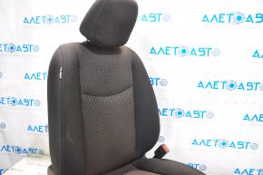 Пассажирское сидение Nissan Leaf 13-17 без airbag, подогрев, тряпка черн, механич