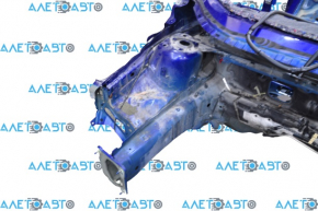 Partea din față dreapta a Ford Escape MK3 13-16, pre-restilizare, albastru J4 pe caroserie