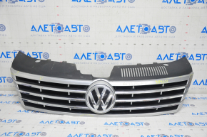 Решетка радиатора grill VW CC 13-17 рест, с эмблемой, вздулся хром, песок