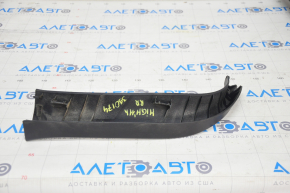 Capacul portbagajului dreapta Toyota Highlander 08-13 negru, uzat.