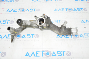 Corpul termostatului Toyota Highlander 11-13 hibrid, format din două piese