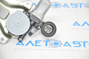 Стеклоподъемник с мотором передний левый Lexus GS300 GS350 GS430 GS450h 06-07