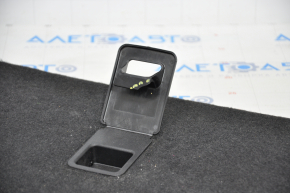 Capacul portbagajului central al Lexus GS450h 06-11 are fixarea manerului rupta
