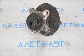 Ступица передняя левая Lexus GS300 GS350 GS430 GS450h 06-11 rwd