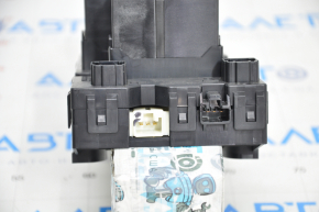 Блок предохранителей ВВБ Lexus GS450h 06-11