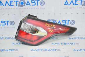 Lampa exterioară aripă dreapta Ford Escape MK3 17-19, marginea este tăiată, aer sub geam.