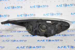 Far stânga față goală Ford Focus mk3 15-18 restilizată halogen lumină ușoară.