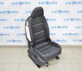 Пассажирское сидение VW Tiguan 09-17 без airbag, подогрев, кожа черная стрельнувшее