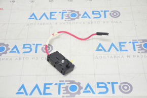 Antenna Noise Filter Amplifier Tesla Model Y 20- правая