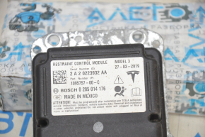 Модуль srs airbag компьютер подушек безопасности Tesla Model 3 18-20