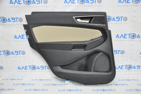 Capacul usii spate stanga Ford Edge 15-18, piele neagra cu insertie bej, plastic alb decolorat, capacul uzat.