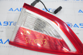 Lampa interioară pentru capacul portbagajului dreapta Ford Escape MK3 13-16 pre-restilizare, pentru polizare.