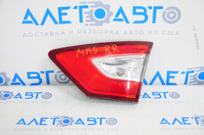 Lampa interioară pentru capacul portbagajului dreapta Ford Fusion mk5 13-16 pentru polizare.