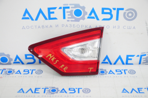 Lampa interioară pentru capacul portbagajului dreapta Ford Fusion mk5 13-16 pentru lustruire.