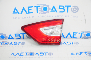 Lampa interioară pentru capacul portbagajului dreapta Ford Fusion mk5 13-16 pentru polizare.