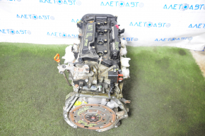 Motorul Honda Accord 13-17 2.4 K24W1 de 132 CP se rotește.