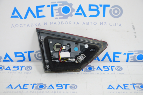 Lampa interioară pentru capacul portbagajului dreapta Ford Fusion mk5 13-16 pentru polizare