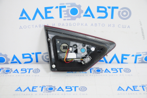 Lampa interioară pentru capacul portbagajului dreapta Ford Fusion mk5 13-16 pentru polizare