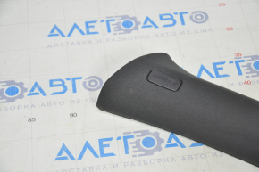 Capacul stâlpului frontal stânga Audi Q5 8R 09-17 negru uzat, prinderea ruptă