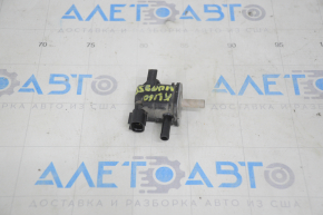 Solenoid vid de vidare Lexus ES350 13-18