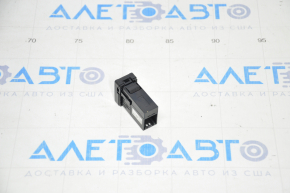 Hub USB AUX Toyota Prius 50 16-