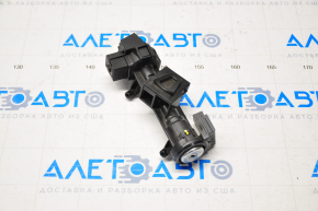 Modulul ECU al motorului cu cheie Ford Focus mk3 11-18 2.0 cu contact de aprindere, cu grupul de contact al cheii de aprindere, cu modulul imobilizator D7520013-18D, cheie ștearsă.