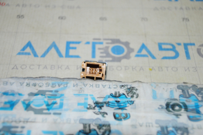 Кнопка блокировки багажника VW Passat b7 12-15 USA