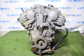Двигатель Infiniti JX35 QX60 13-14 VQ35DE 110к, компрессия 13-13-13-13-13-13, дырка в клапанной крышке