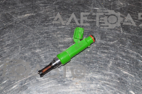 Injectoarele de pulverizare Toyota Rav4 13-18 hibrid