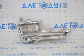 Semnalizator dreapta Chevrolet Volt 11-15 pentru piese de schimb