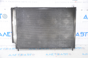 Radiatorul condensatorului de aer condiționat Honda Accord 13-17 hibrid.