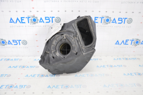 Corpul filtrului de aer Audi A4 B9 17- 2.0T