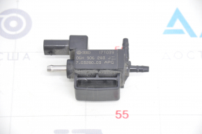 Supapa solenoidă de admisie pentru Audi A4 B9 17- 2.0T