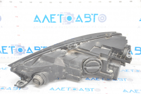 Far dreapta față asamblată Audi A4 B9 17-19 xenon + LED, pânză de păianjen în sticlă, nisip