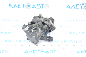 Pompă de răcire cu carcasă de termostat asamblată Audi A4 B9 17- 2.0T