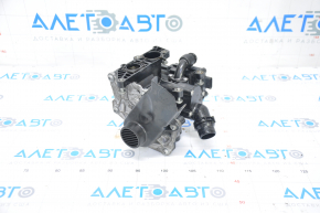 Pompă de răcire cu carcasă de termostat asamblată Audi A4 B9 17- 2.0T