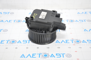 Мотор вентилятор печки Audi A4 B9 17-25